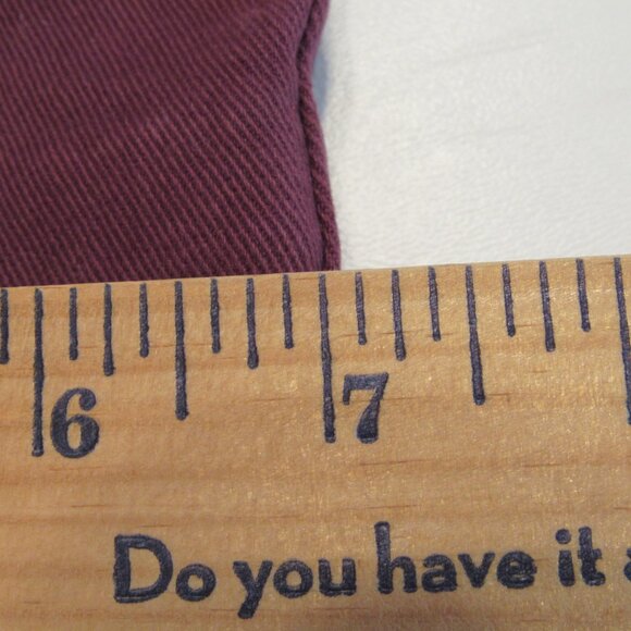 Womens Gloria Vanderbilt Amanda Dark Maroon Red Pants Size 8 Short - Picture 9 of 9